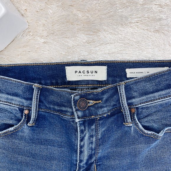 PacSun | Skinny Ankle Knee Patch Jegging Jean - Picture 3 of 6